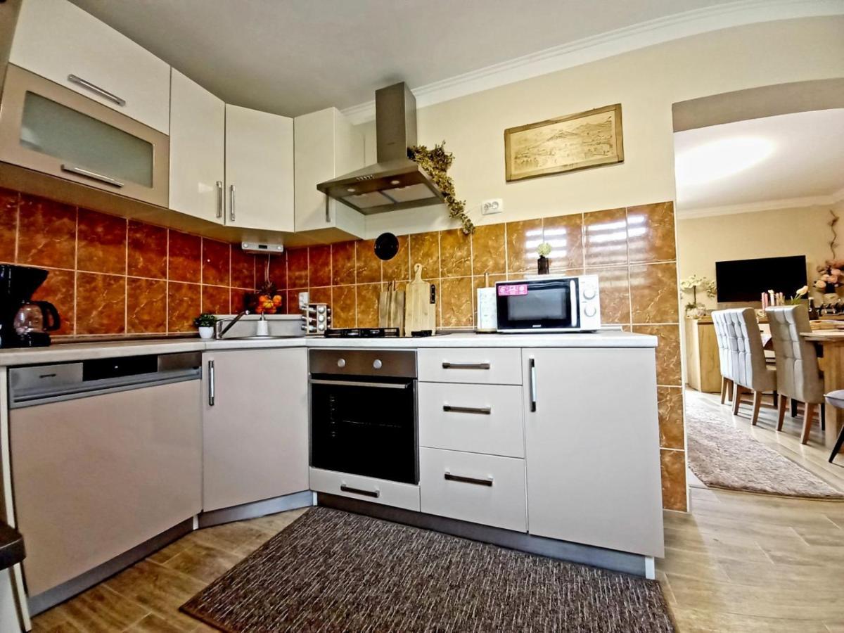 Ferienhaus Matan House