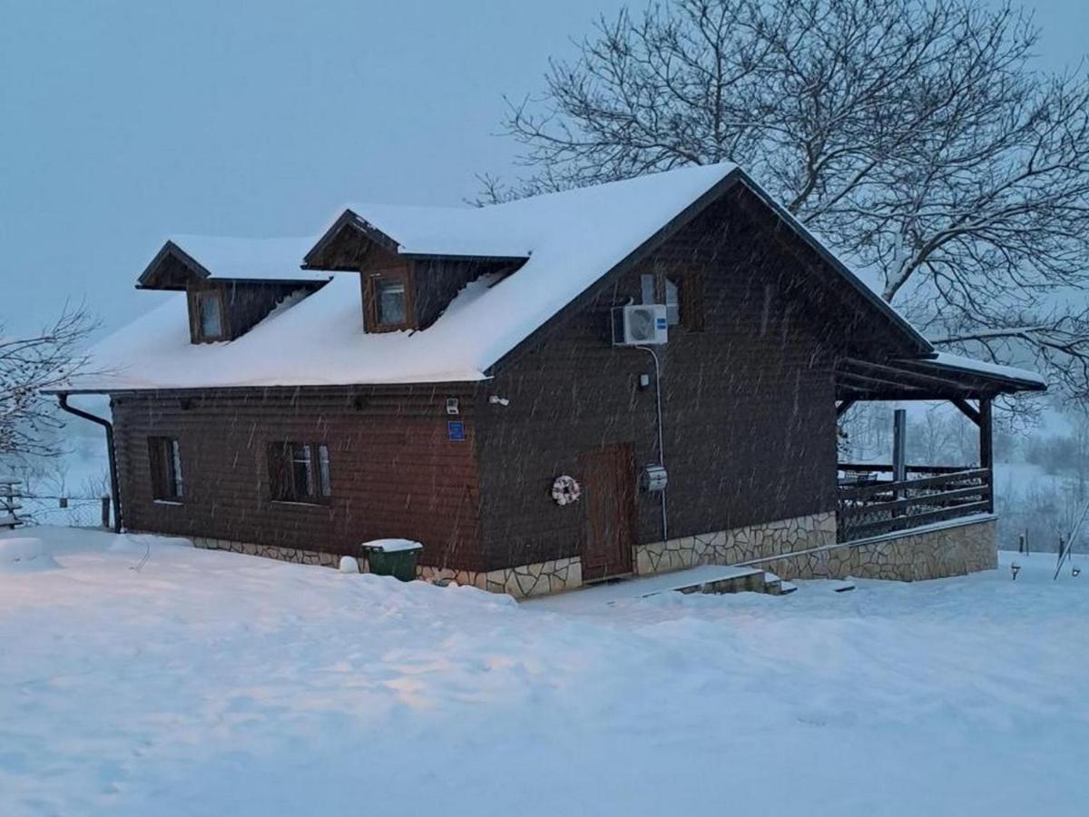 Ferienhaus Matan House *