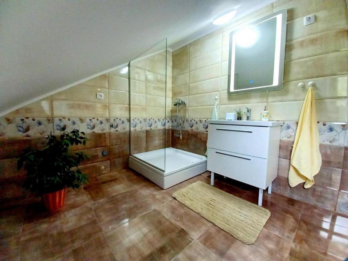 Matan House Ferienhaus Otočac